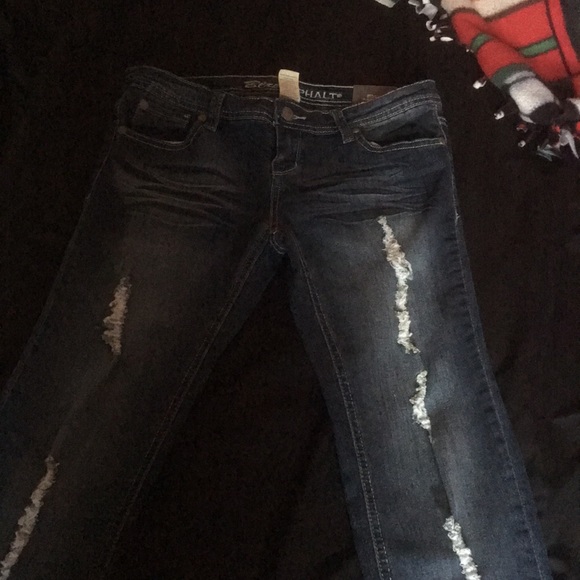 Jeans - Picture 3 of 3